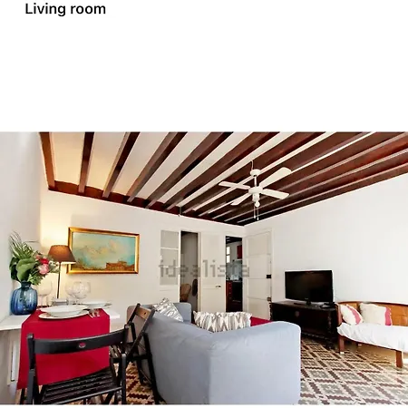 Cosy And Central Homestay *